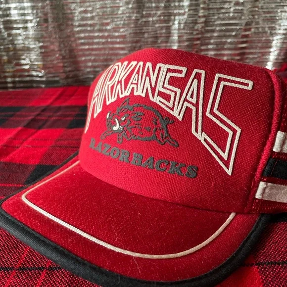 80s Arkansas Razorbacks hat - Picture 2 of 5